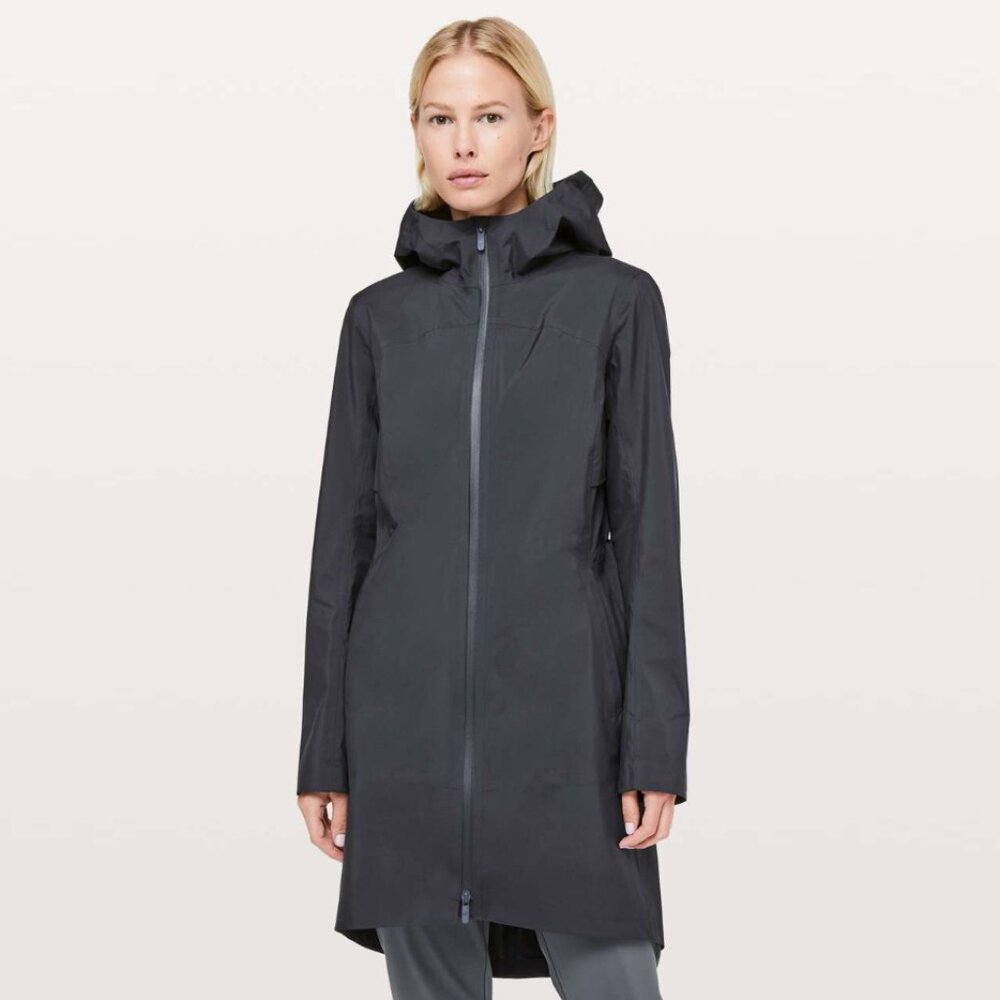 Lululemon Rain Rules Jacket in Black Night - Size 4